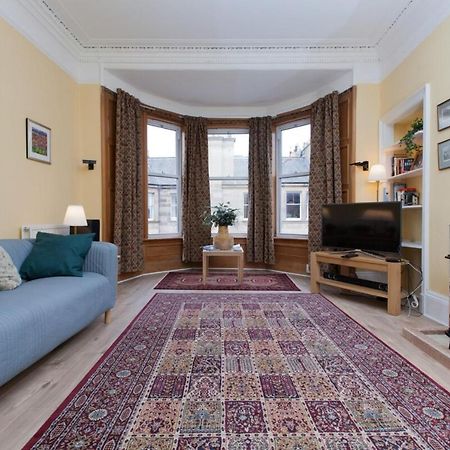 Elegant Traditional Edinburgh City Centre Flat Экстерьер фото